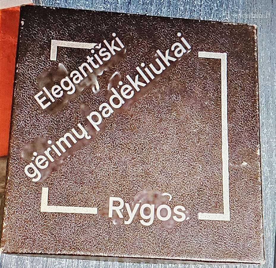 Vintažiniai elegantiški gėrimų padėkliukai. - nuotraukos Nr. 8