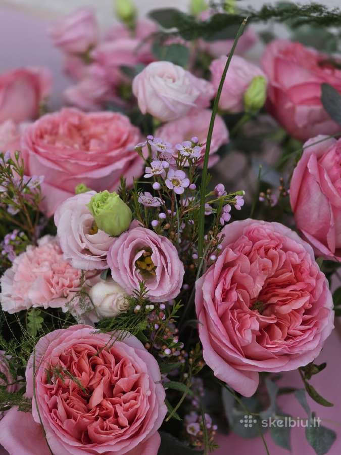 Myli gėles? „Pink Ocean“ ieško floristės (-o)