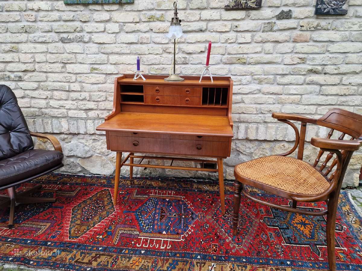 Vintažinis mid century tikmedžio rašomasis stalas - nuotraukos Nr. 27
