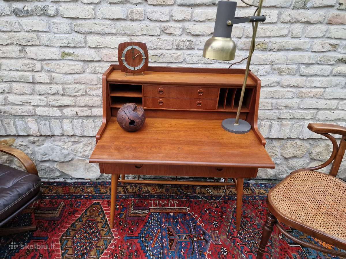 Vintažinis mid century tikmedžio rašomasis stalas - nuotraukos Nr. 32