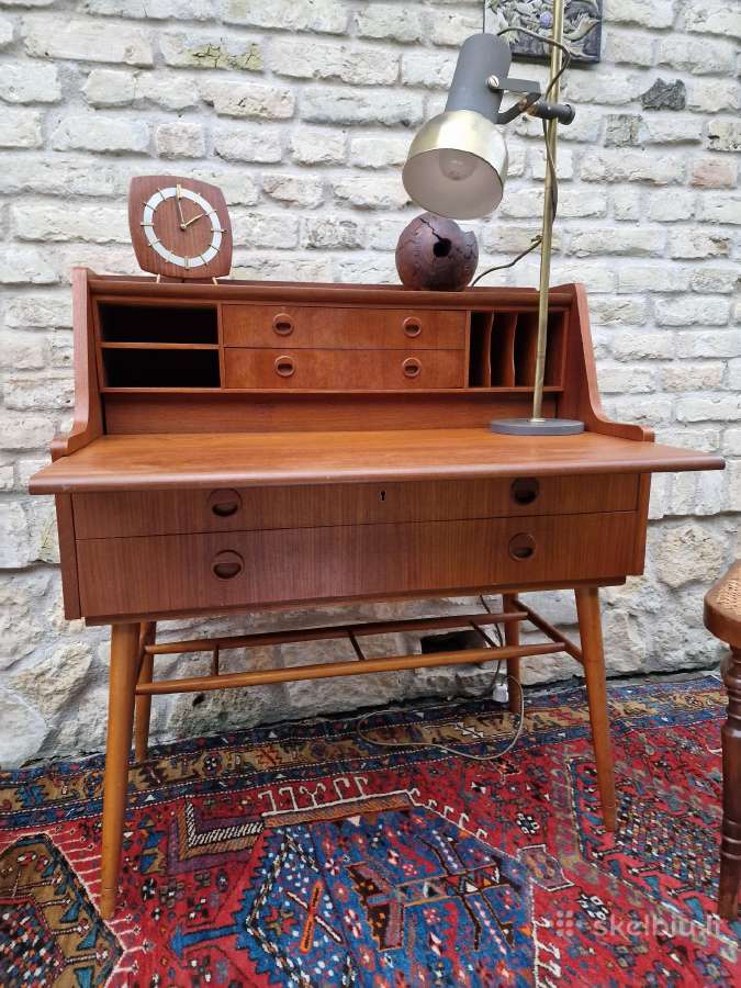 Vintažinis mid century tikmedžio rašomasis stalas - nuotraukos Nr. 33