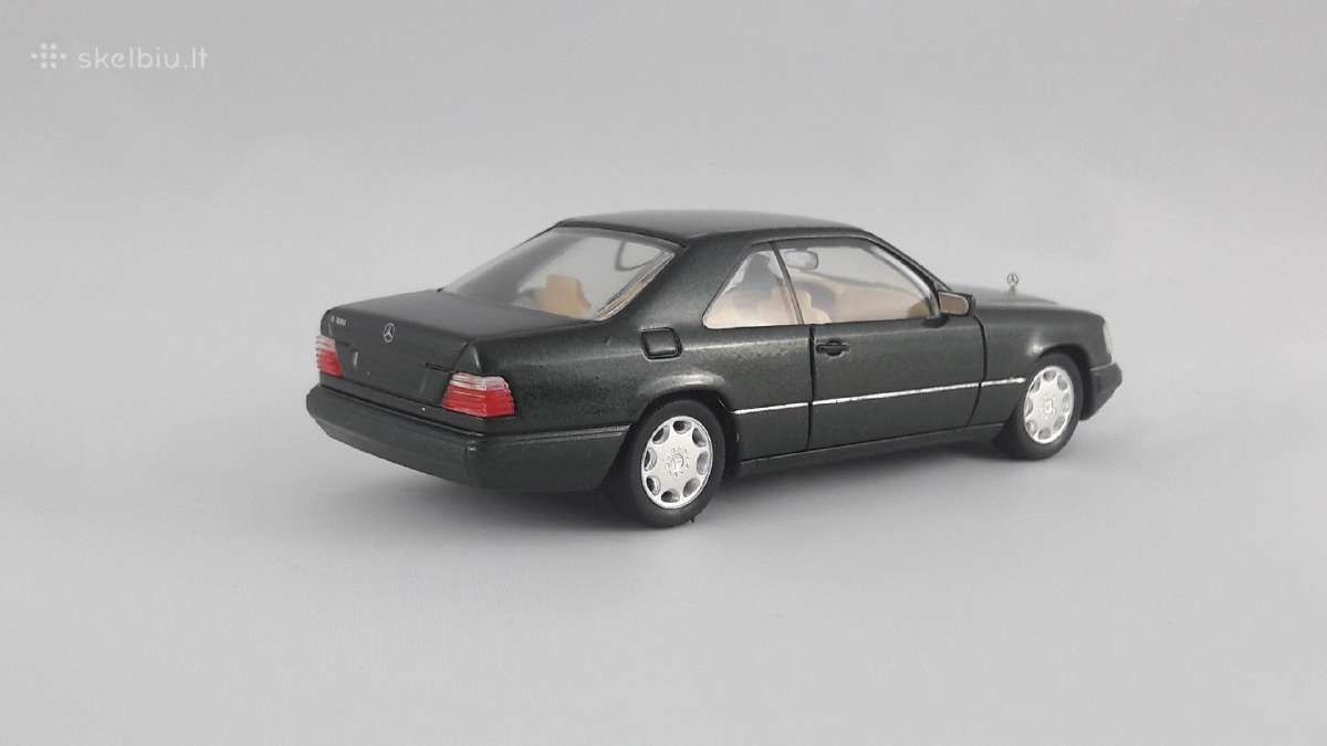 1/43 modeliukai MB E-class E320 C124 Coupe - nuotraukos Nr. 4