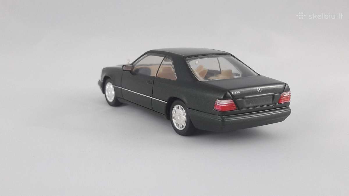 1/43 modeliukai MB E-class E320 C124 Coupe - nuotraukos Nr. 5