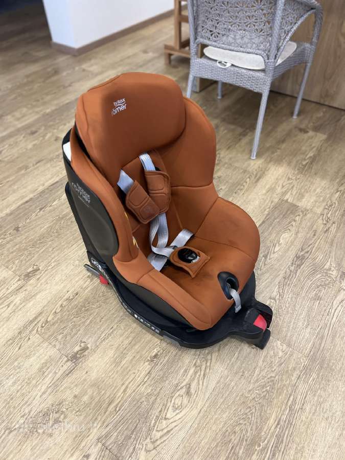 Britax Romer dualfix (360 laipsnių) - nuotraukos Nr. 7