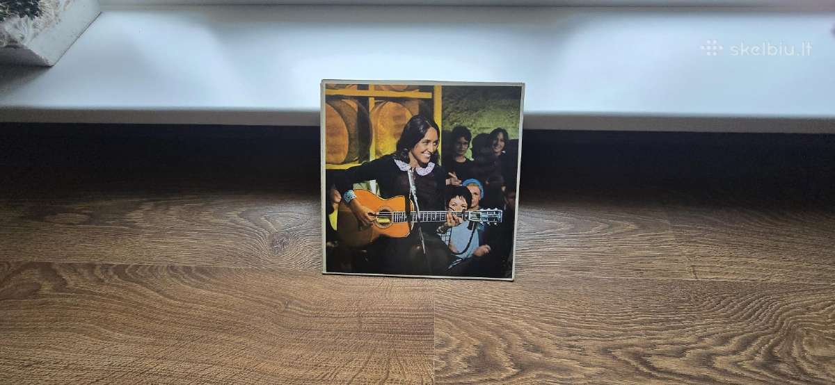 Joan Baez - nuotraukos Nr. 9