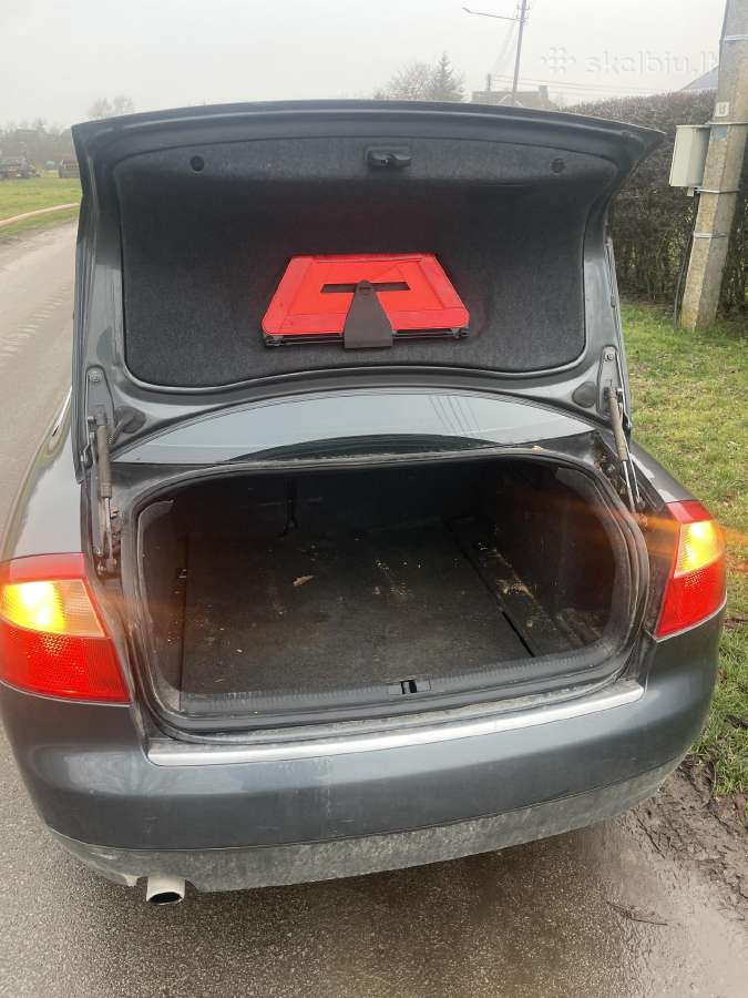 Audi a4 b6 dalimis 2001 metu - nuotraukos Nr. 5