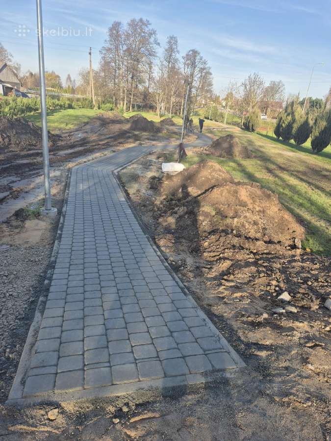 Trinkeliu klojimas ir gerbūvio darbai bobcat39 - nuotraukos Nr. 17