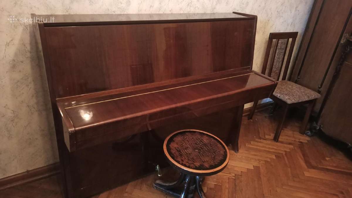 Pianinas Petrof - nuotraukos Nr. 9