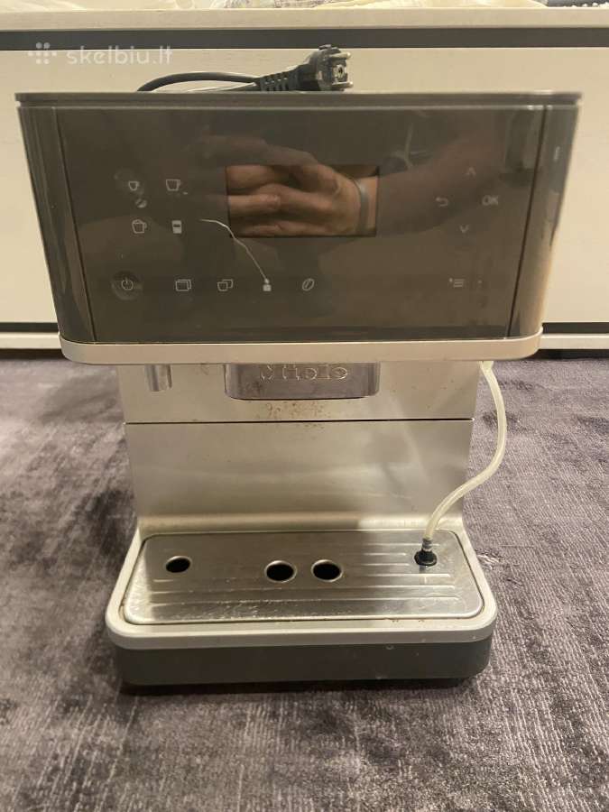 Kavos aparatas "Miele" Cm6350 dalims