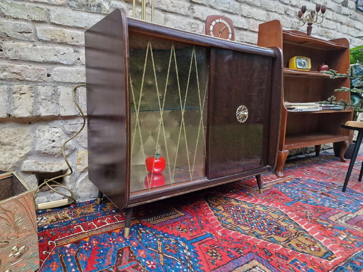 Vintažinė mid century riešutmedžio spintelė/baras - nuotraukos Nr. 9