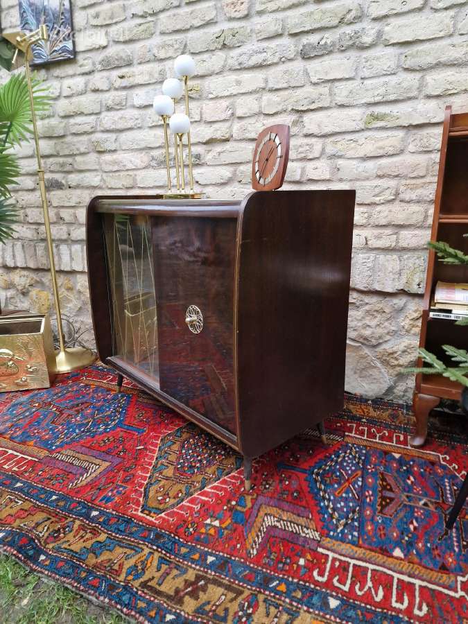 Vintažinė mid century riešutmedžio spintelė/baras - nuotraukos Nr. 14
