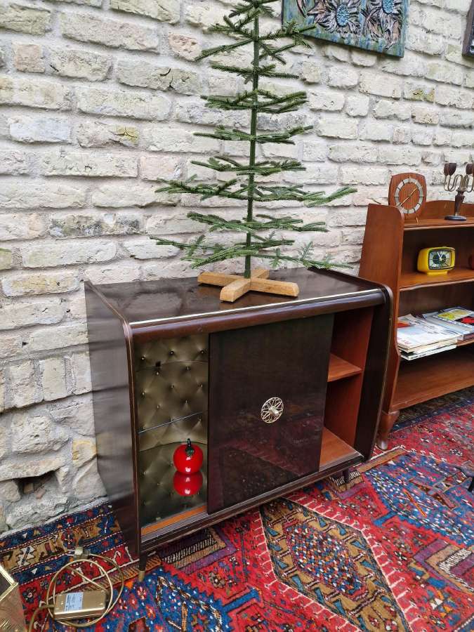 Vintažinė mid century riešutmedžio spintelė/baras - nuotraukos Nr. 27