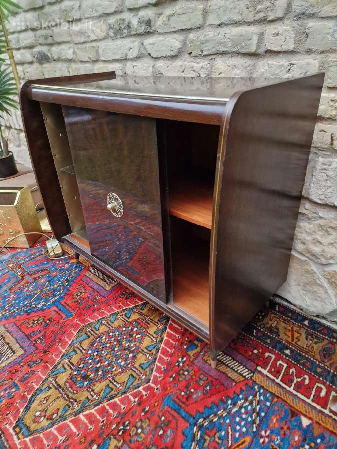 Vintažinė mid century riešutmedžio spintelė/baras - nuotraukos Nr. 28