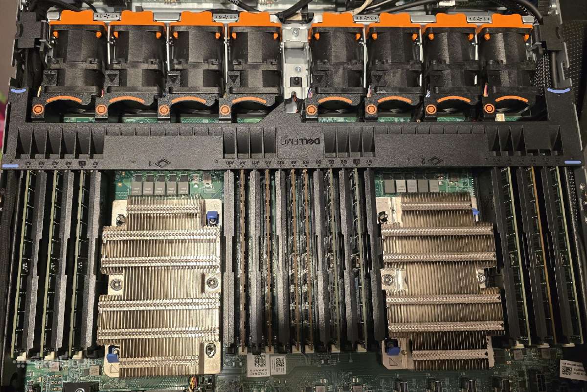 Dell R640 2x Intel Xeon Silver Gold ar Platinum - nuotraukos Nr. 7