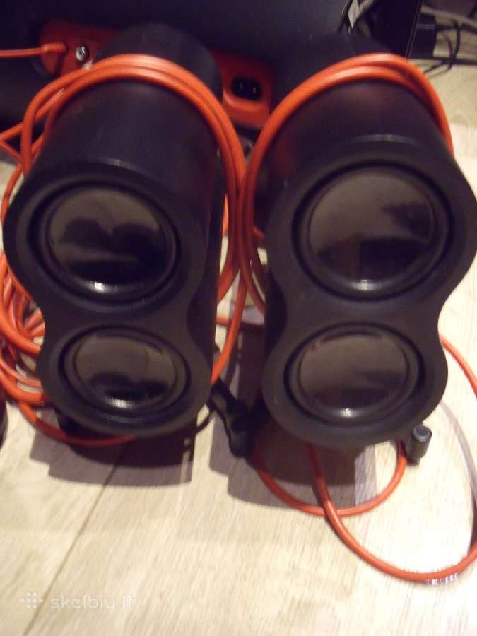 Logitech Z553 kompiuterines koloneles 2.1