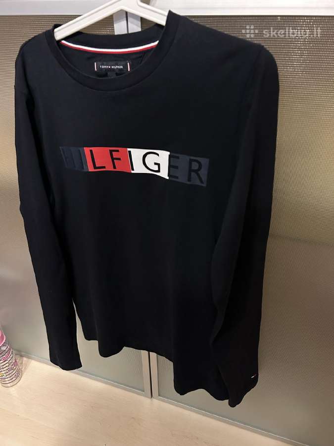 Tommy Hilfiger