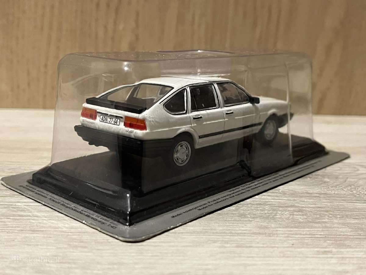 VW Passat B2 1:43 - nuotraukos Nr. 2