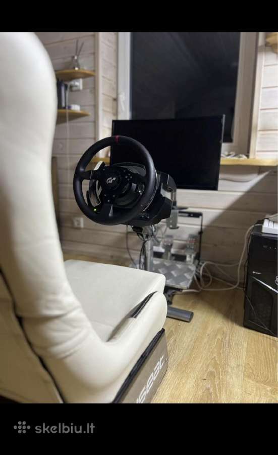 Sim Racing komplektas – Playseat + Thrustmaster