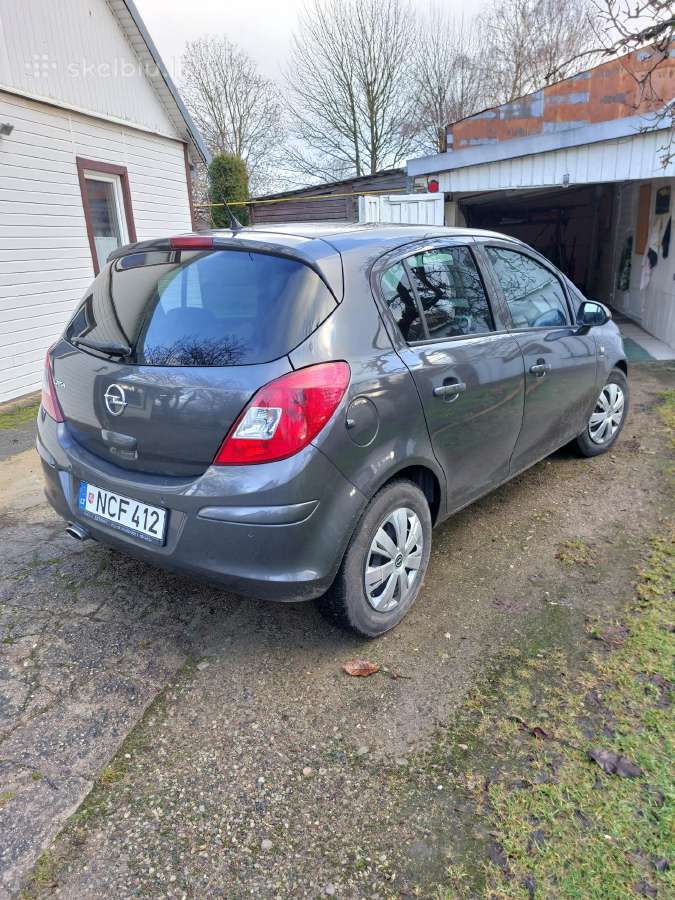 Parduodu automobilį