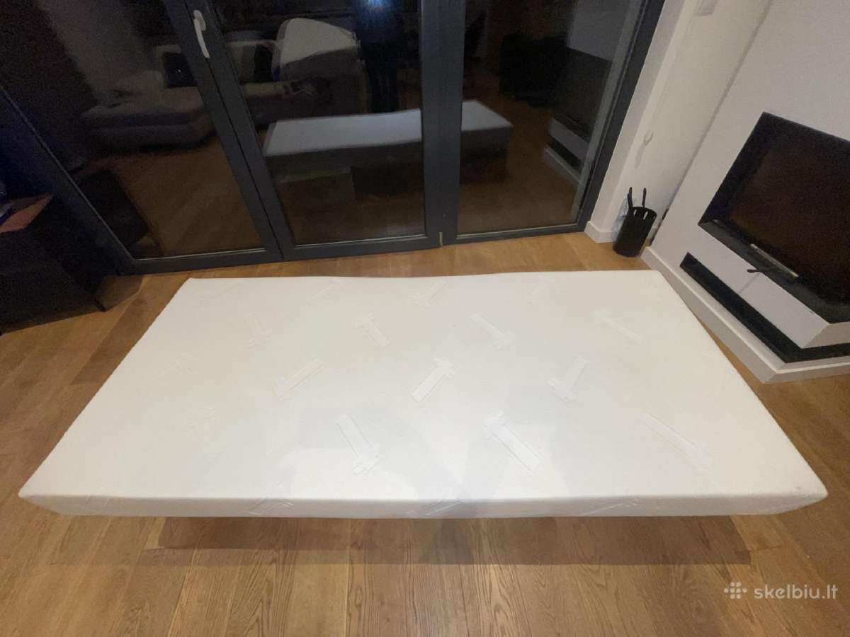 Puikaus stovio Er2 čiužiniai (ir antčiužinis)