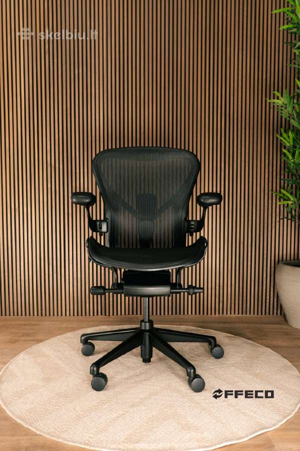 Herman Miller Aeron Remastered Full Option Onyx