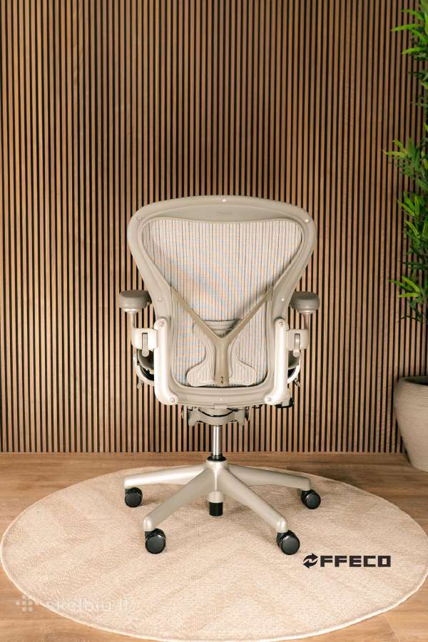 Herman Miller Aeron Titanium - nuotraukos Nr. 4