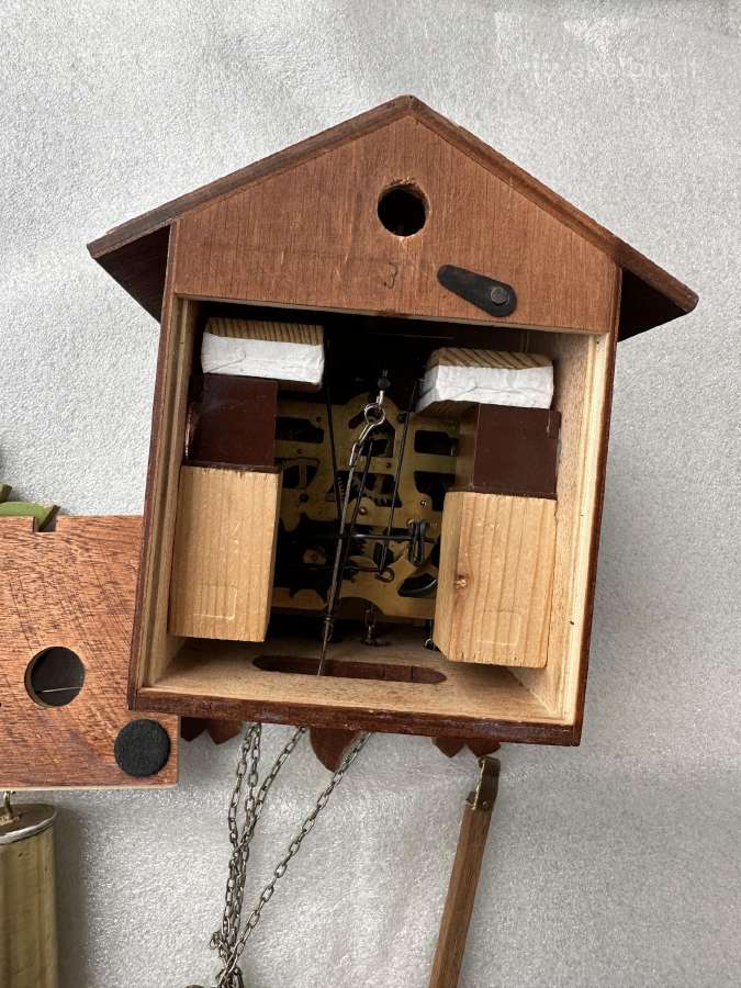 Laikrodis su gegute grunvaldas labai geros būklės - nuotraukos Nr. 3