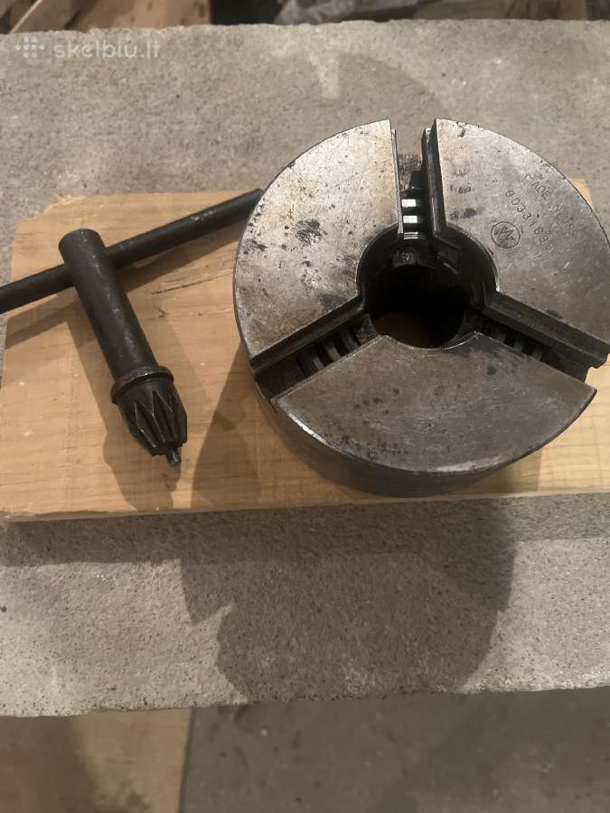 Tekinimo stakliu griebtuvas 130mm