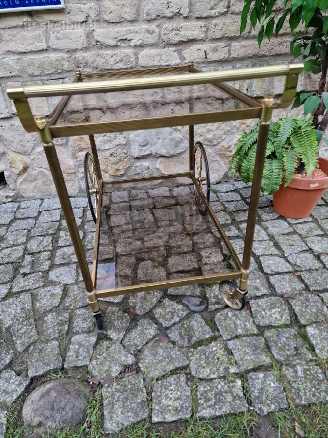 Vintažinis žalvario ir tonuoto stiklo servantas - nuotraukos Nr. 12