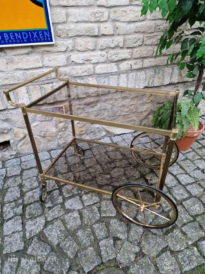 Vintažinis žalvario ir tonuoto stiklo servantas - nuotraukos Nr. 14