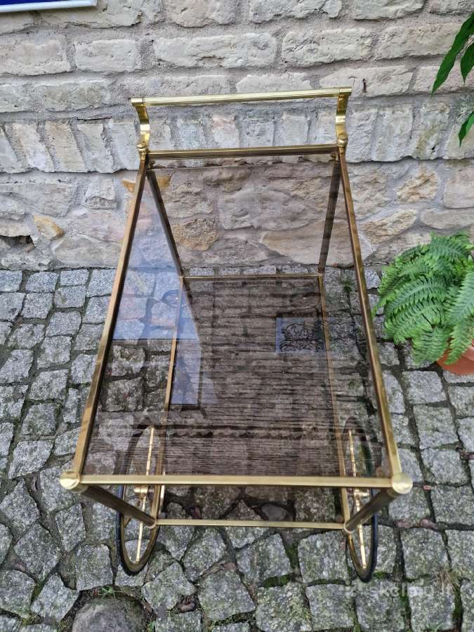 Vintažinis žalvario ir tonuoto stiklo servantas - nuotraukos Nr. 24