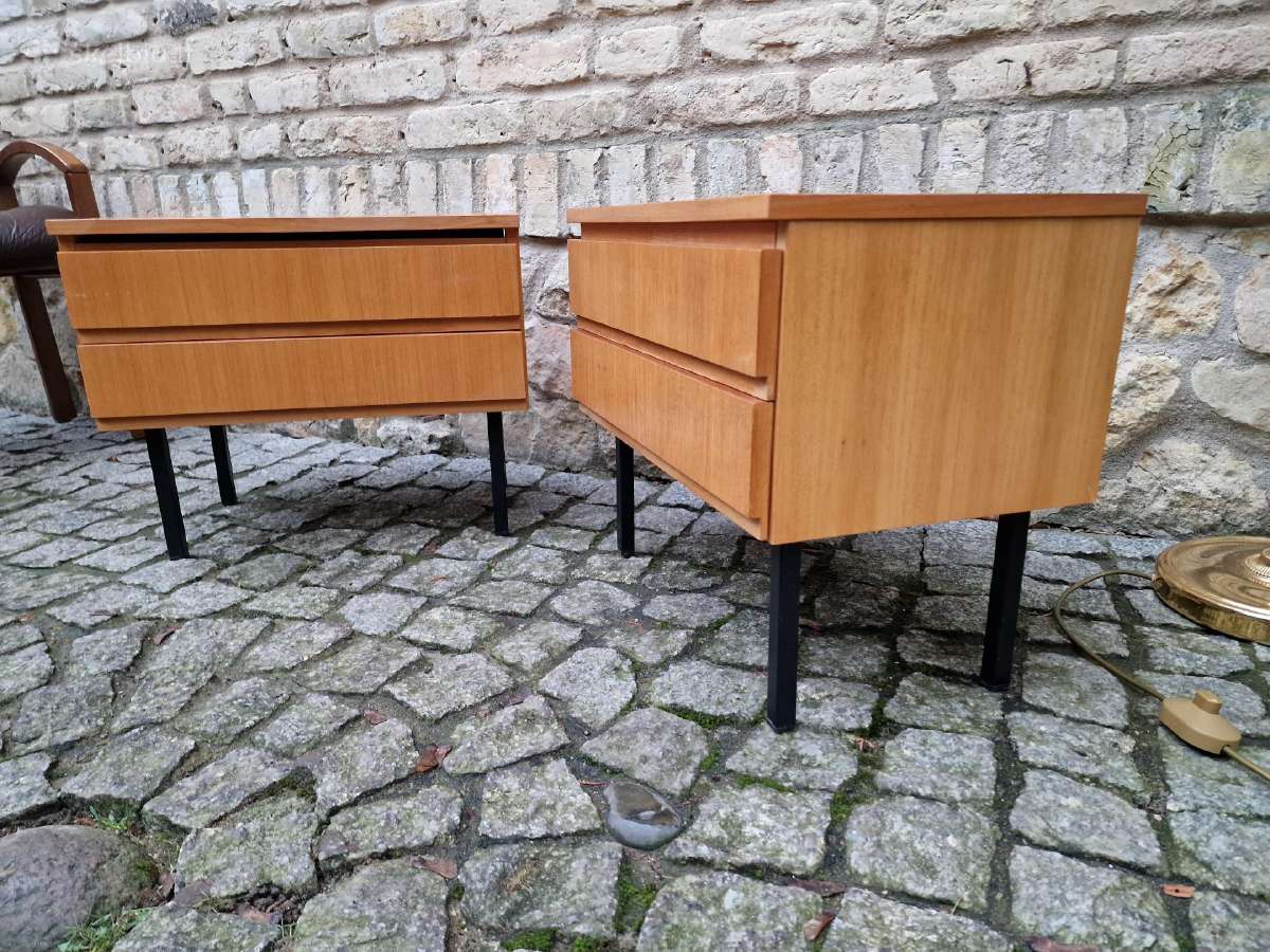 Vintažinės mid century modern naktinės spintelės - nuotraukos Nr. 33