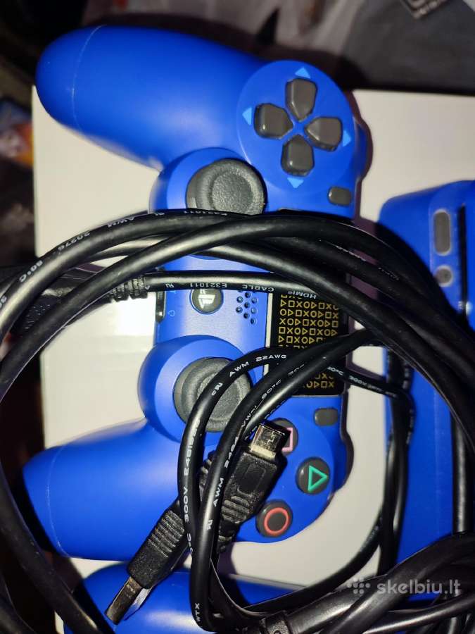 Playstation 4 slim, atristas, viduje 50 zaidimu - nuotraukos Nr. 2