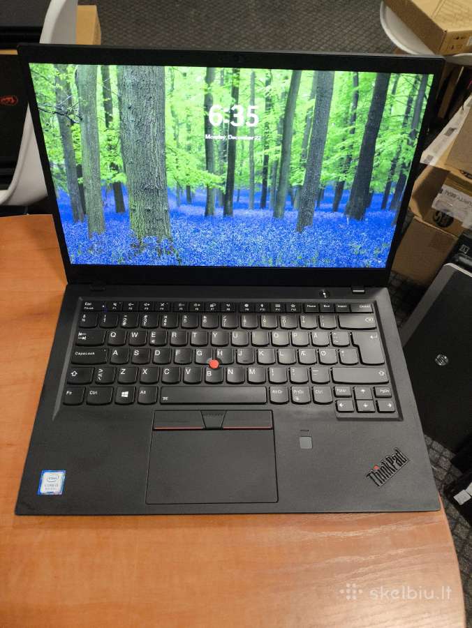 Carbon 14" 6th i5-8250u 8gb 256gb 36%