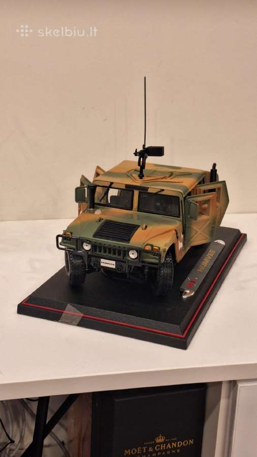 Humvee modeliukas, Maisto 1:18 - nuotraukos Nr. 2