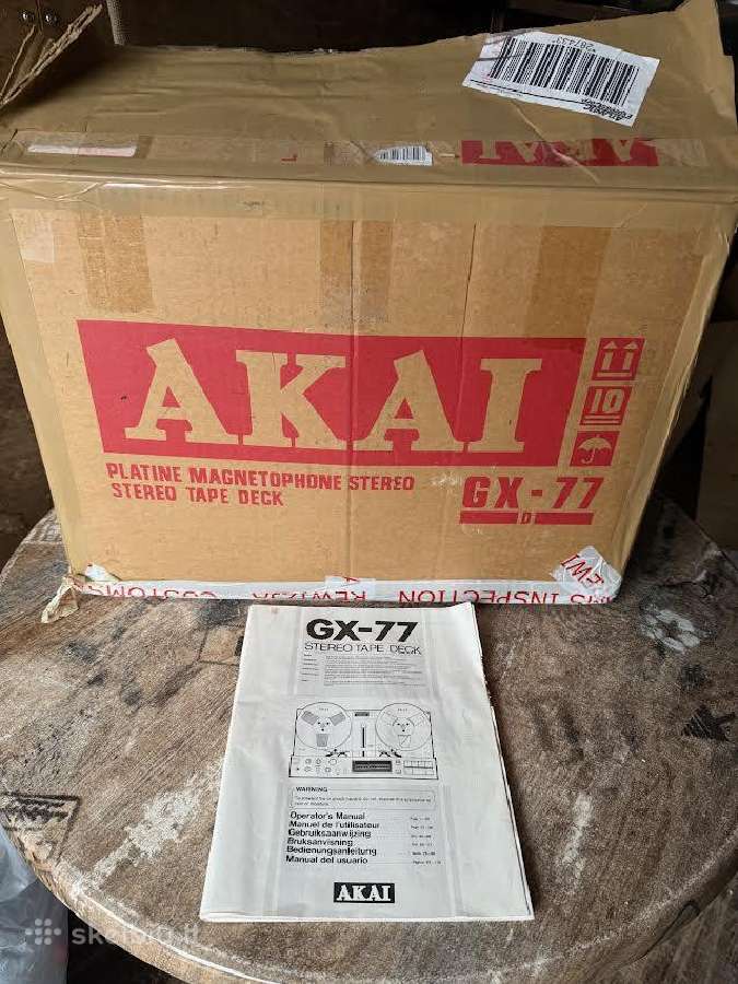 Juostinis magnetofonas Akai 77