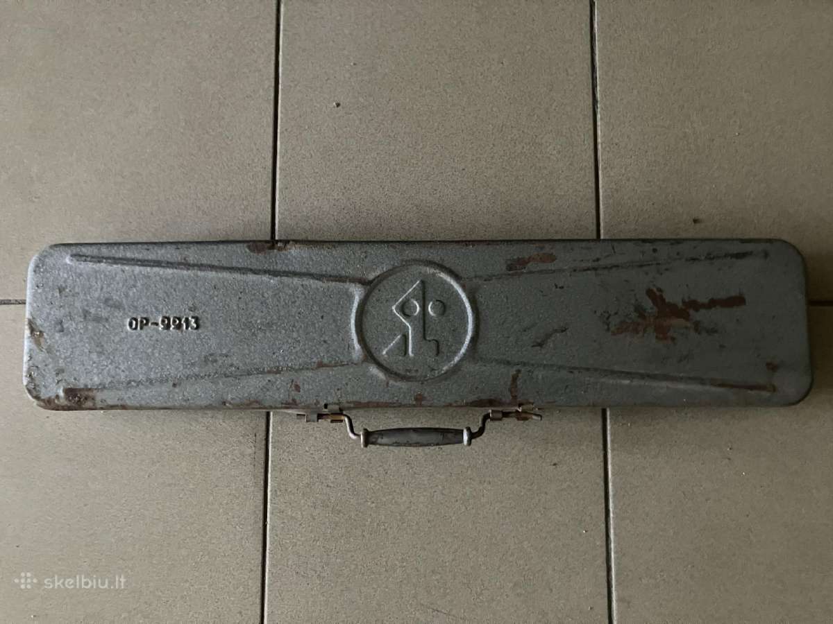 Sovietinio karinio prietaiso dėžė