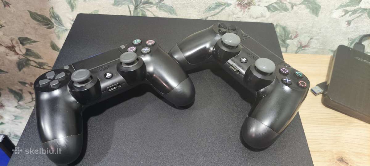 Playstation 4 Pro 1tb - nuotraukos Nr. 2