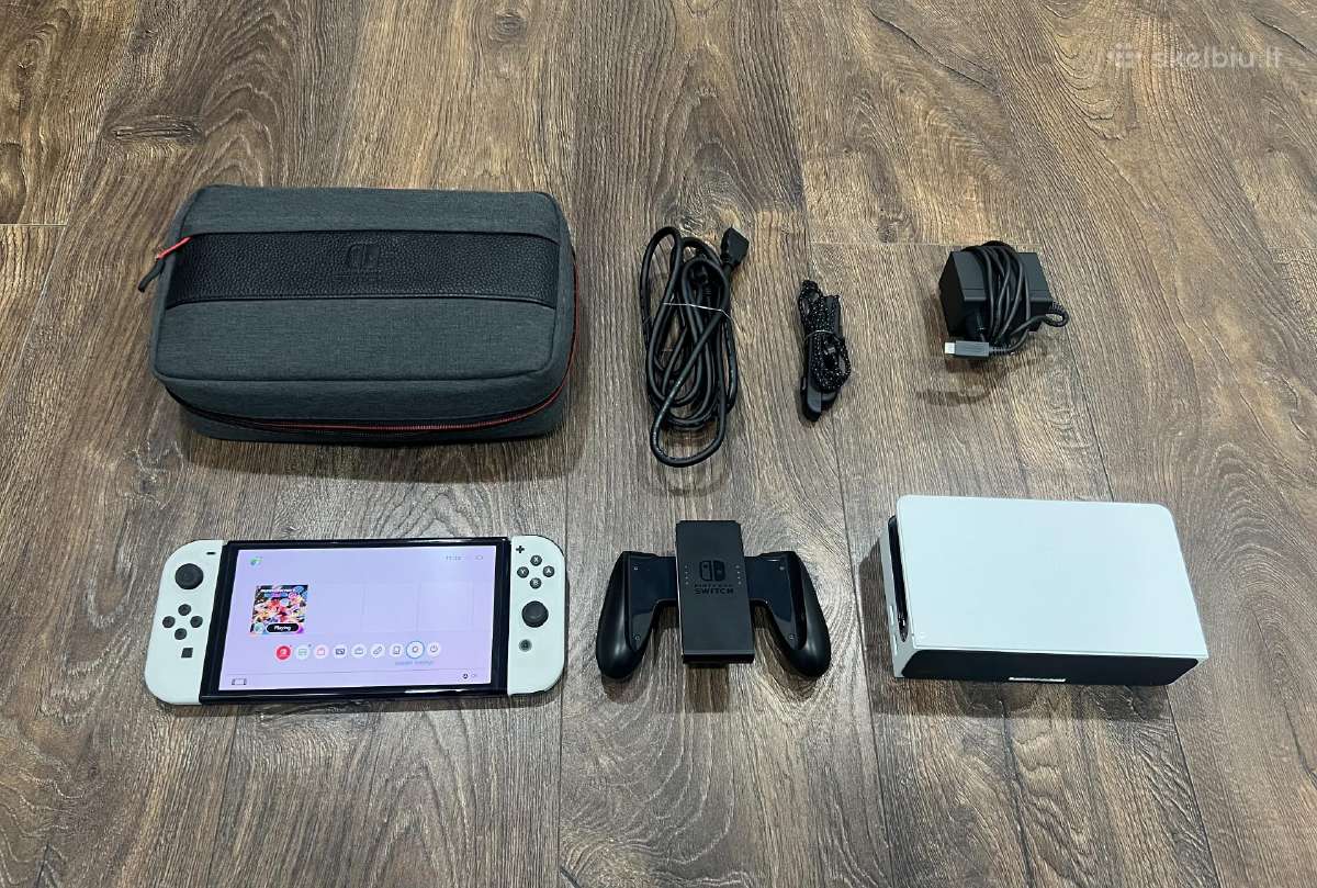 Nintendo Switch Oled, White, 64gb/mario kart 8