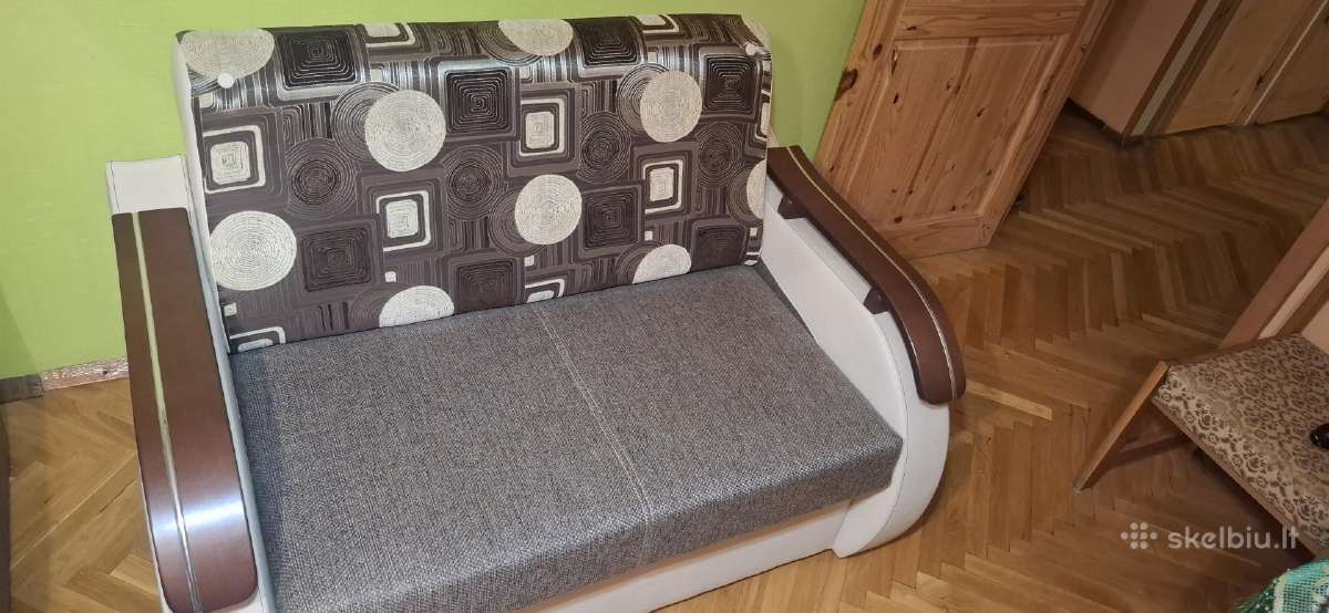 Mieganas fotelis lova