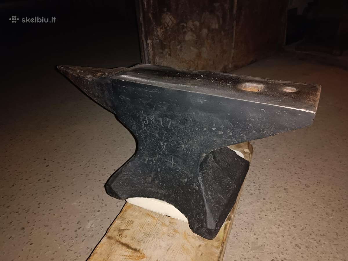 75 / 80 kg. priekalas . Geros būklės