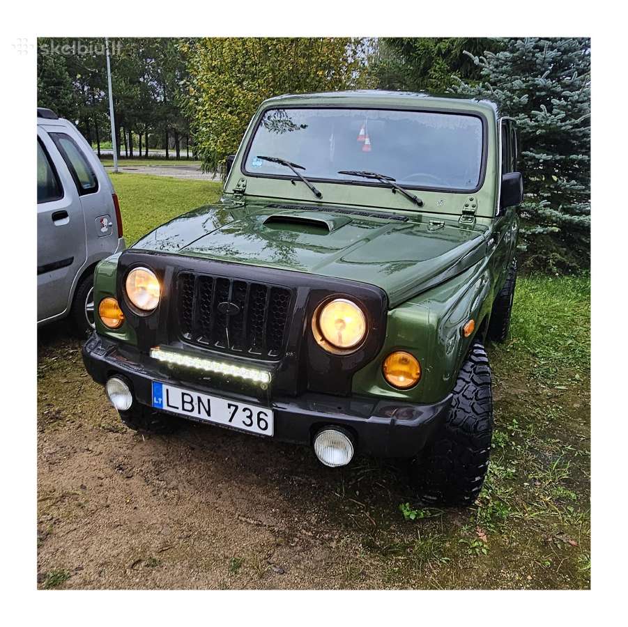 Džipas Kia Retona