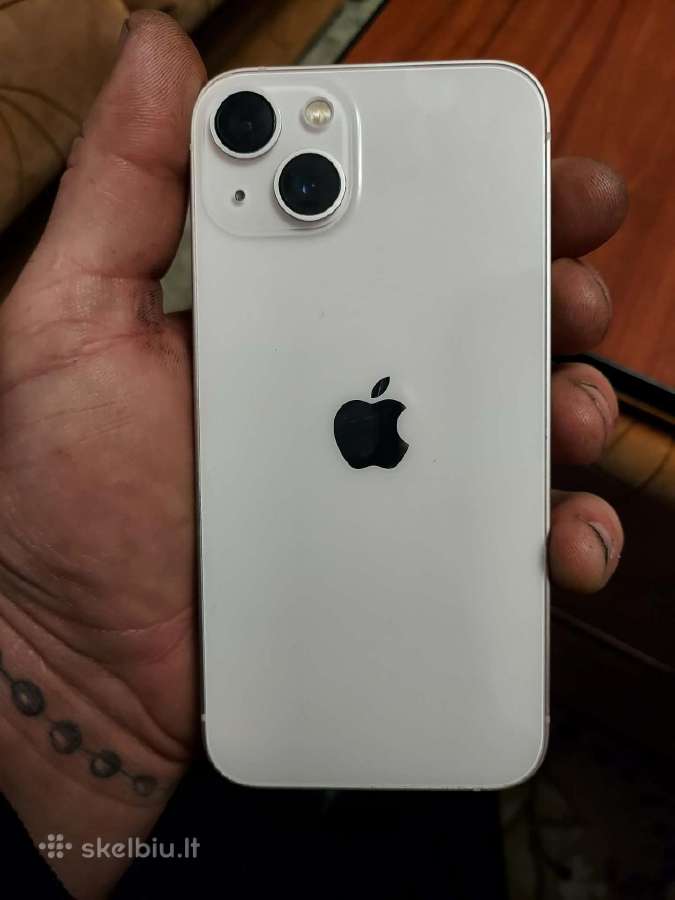 iPhone 13