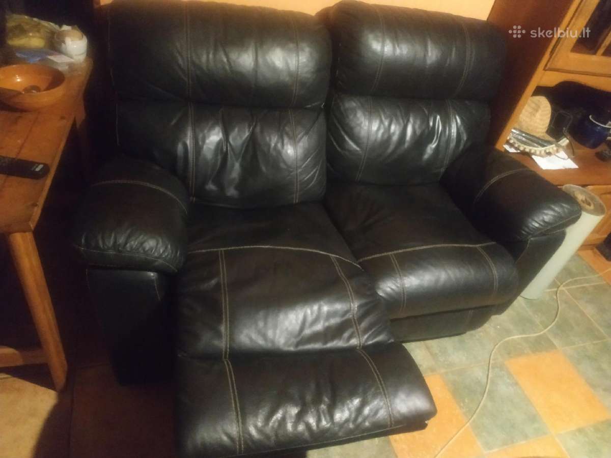 Dvisėdis odinis fotelis reglaineris