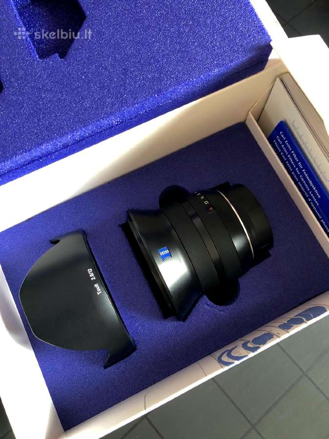 Carl Zeiss Touit 12mm F2.8