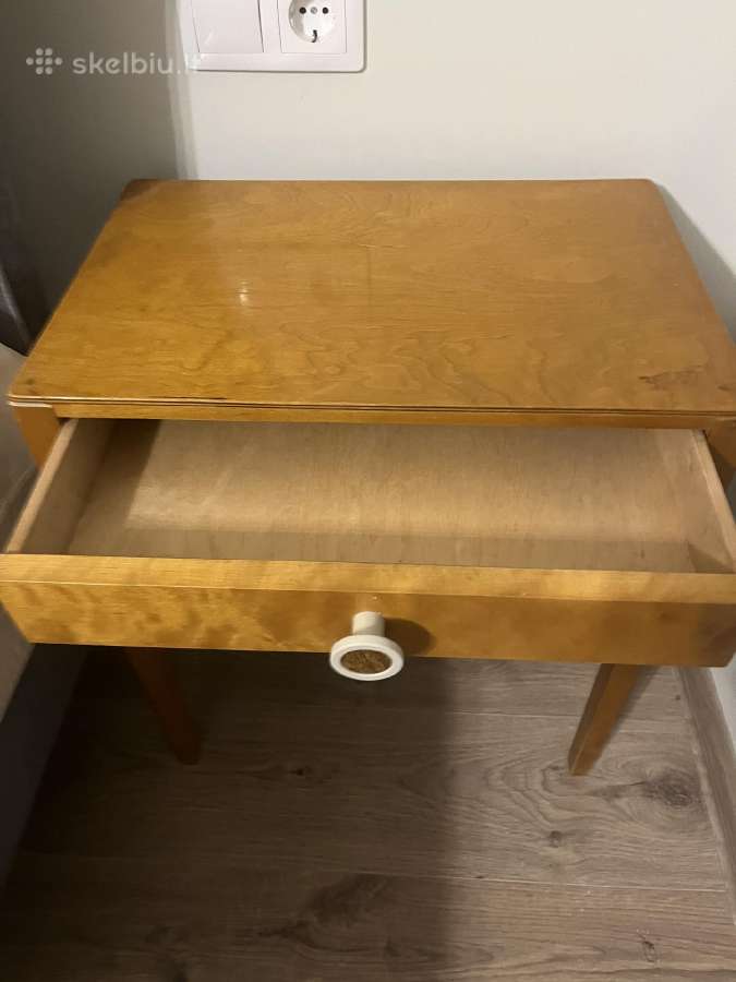 Mid century spintelė