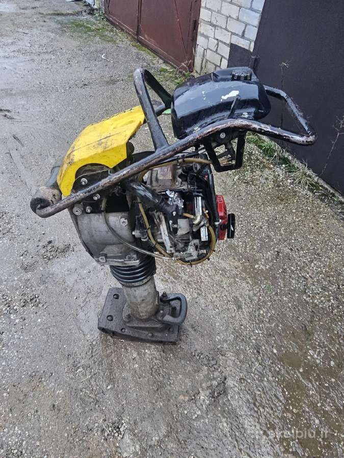 Vibrokoja Atlas Copco Lt5005 2017m