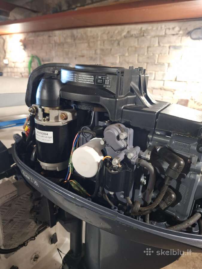 Pakabinamas Yamaha 9.9 variklis su distanciniu v. - nuotraukos Nr. 5