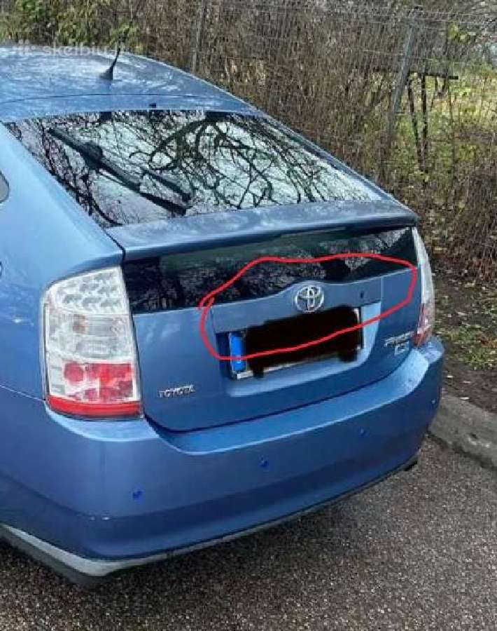 Visų automobilių plastmasių remontas.