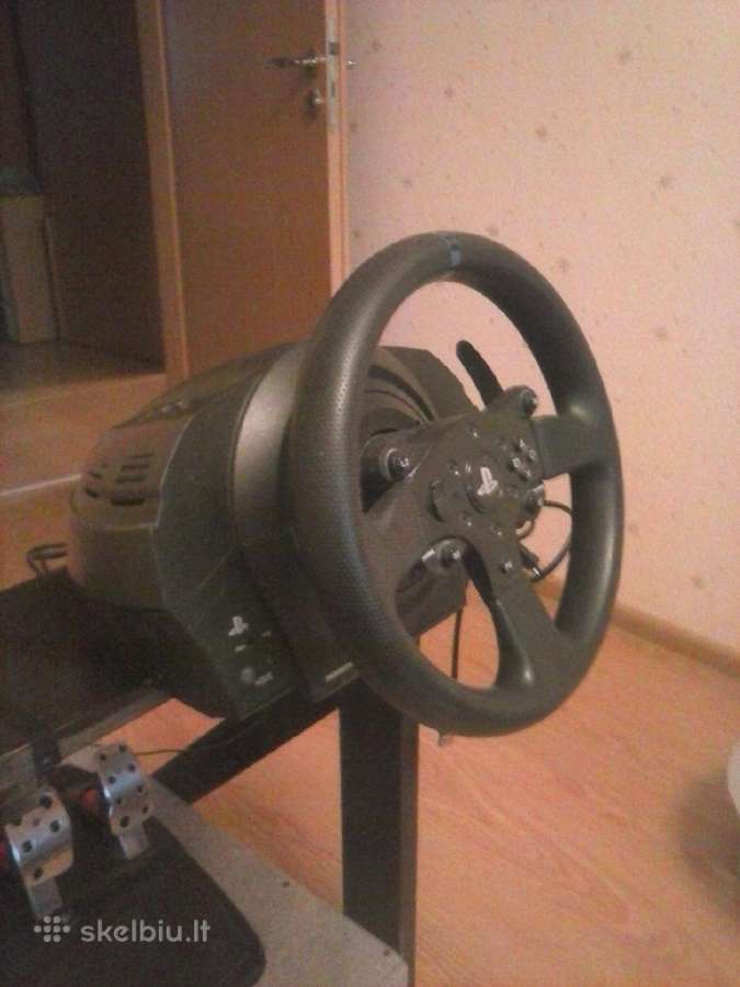Vairas Thrustmaster T300 RS